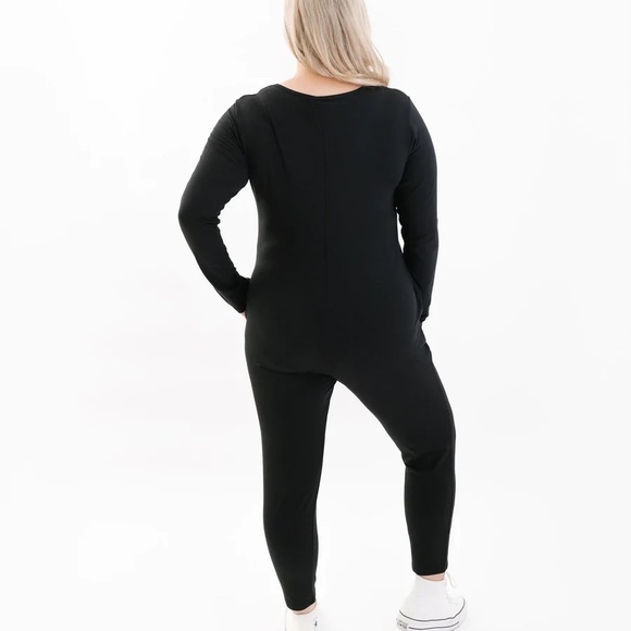 Smash & Tess Friday Romper in Midnight Black Size 3XS NWT - Picture 3 of 7